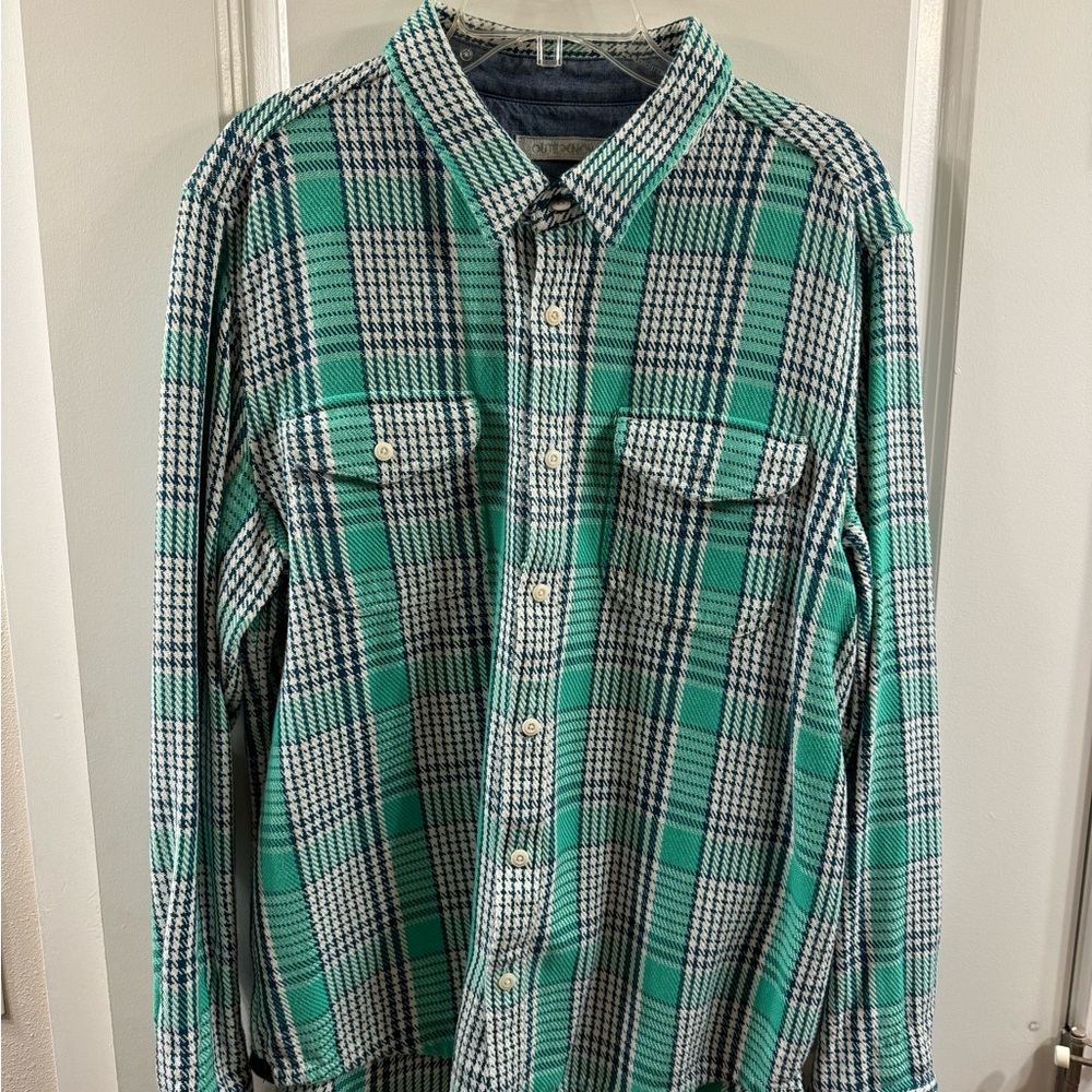 Outerknown Blanket Shirt Green and White Casual Button Down